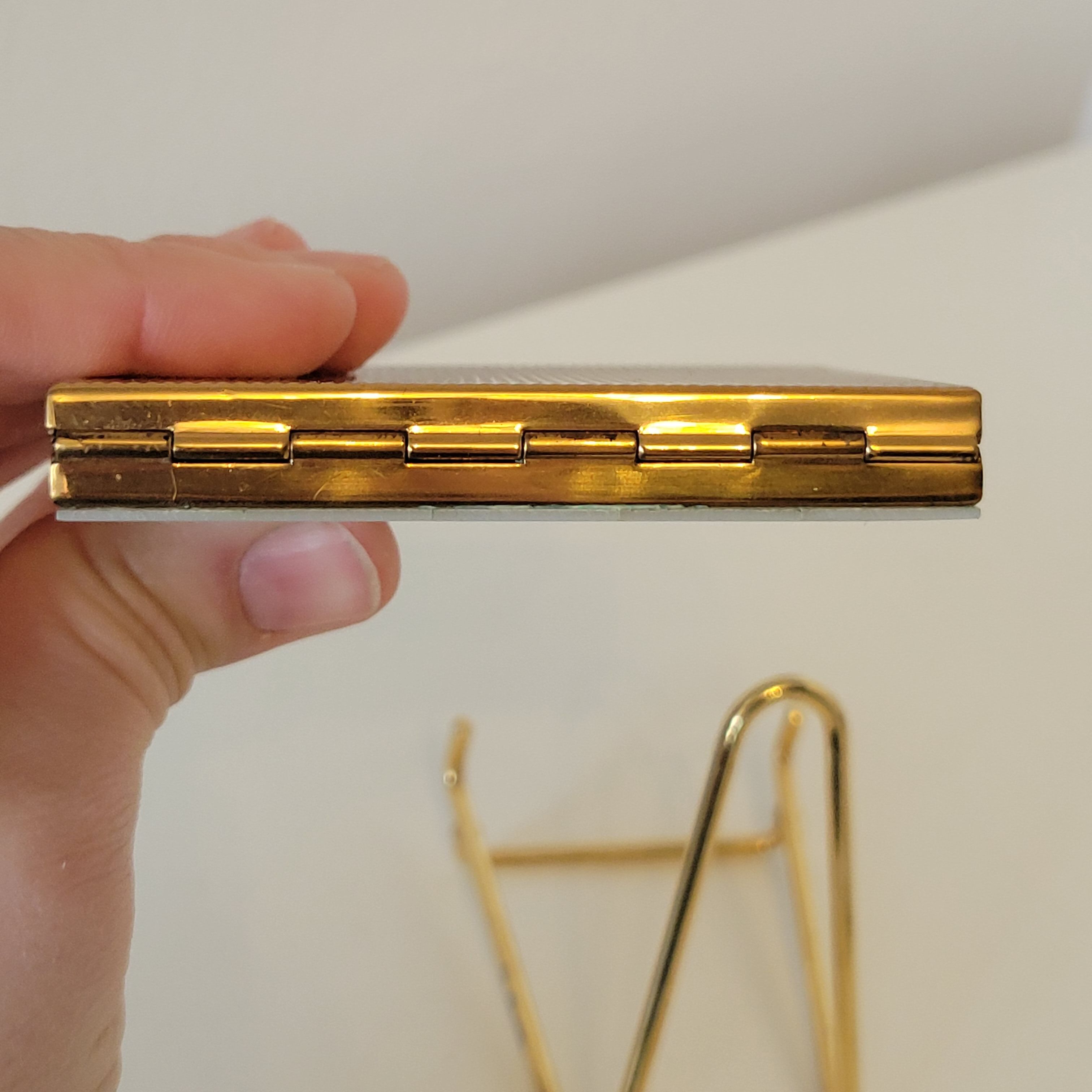Poudrier Vintage Doré - En Acier Inoxydable Avec Miroir - Occasion