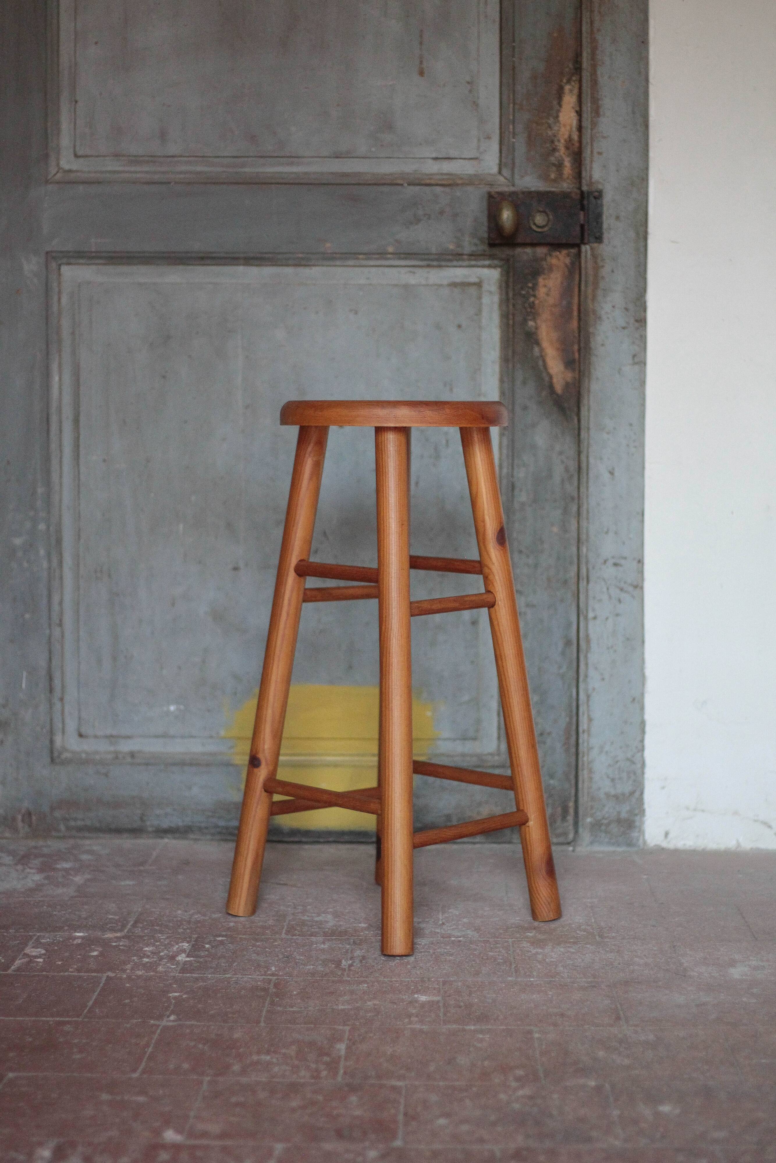 Tabouret vintage, tabouret bois , tabouret d'appoint, tabouret de bar