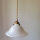 Suspension cloche en opaline blanche