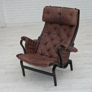 Années 1970, design suédois de Bruno Mathsson, modèle « Pernilla », cuir.