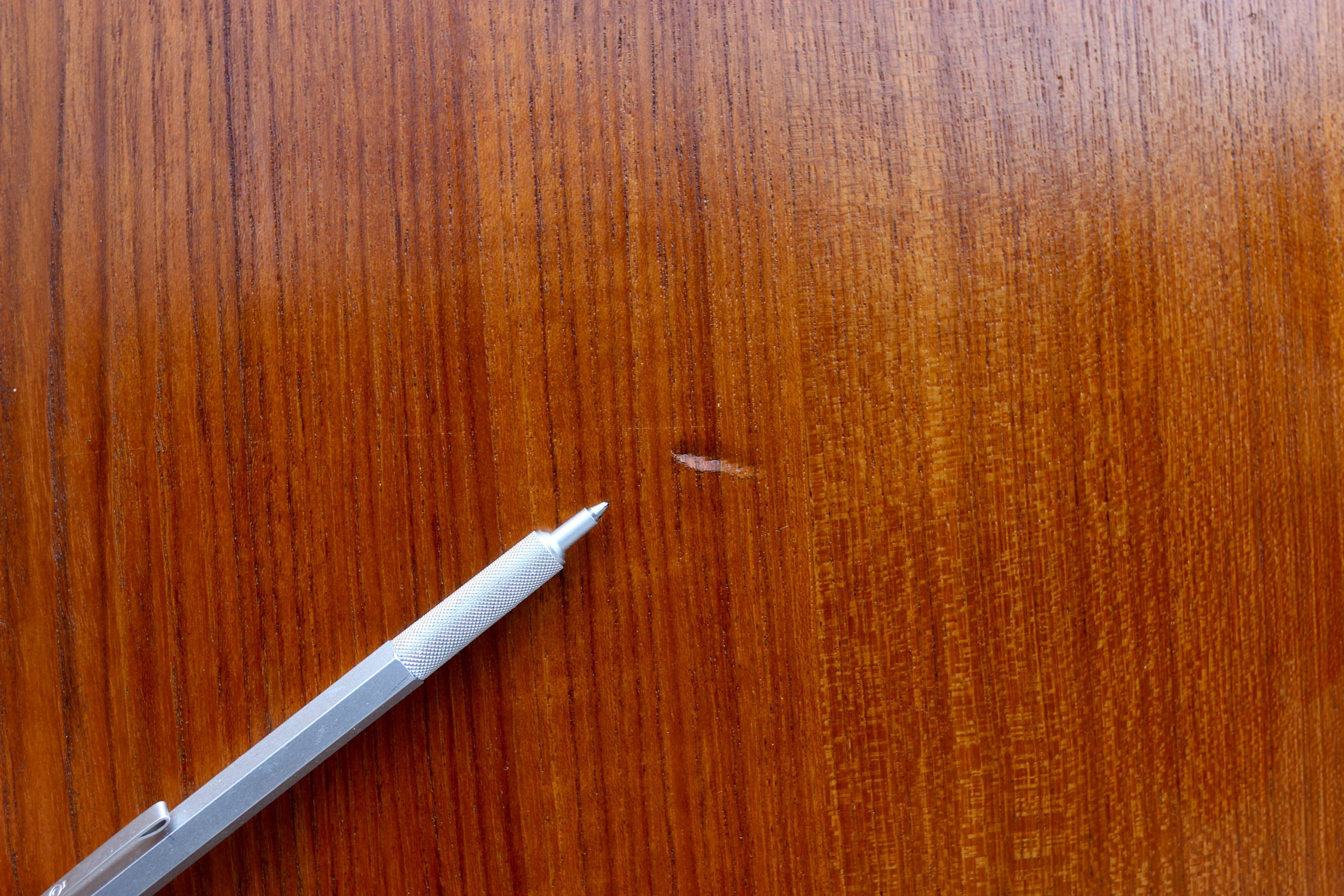 Table Scandinavian teak Johannes Andersen