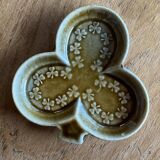 2 Wade Ireland Shamrock clover cups