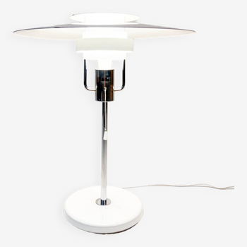 “Aurora” desk lamp for borens