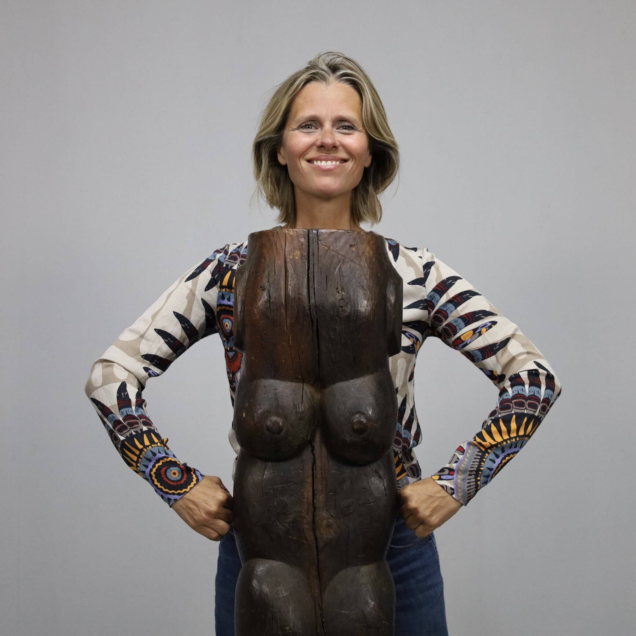 Sculpture in Carved Wood “Totem” by Mario Orsogna, 1977