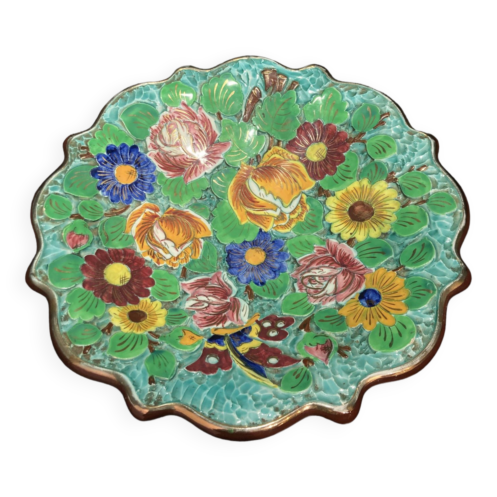 Ceramic fruit bowl decorated with flowers