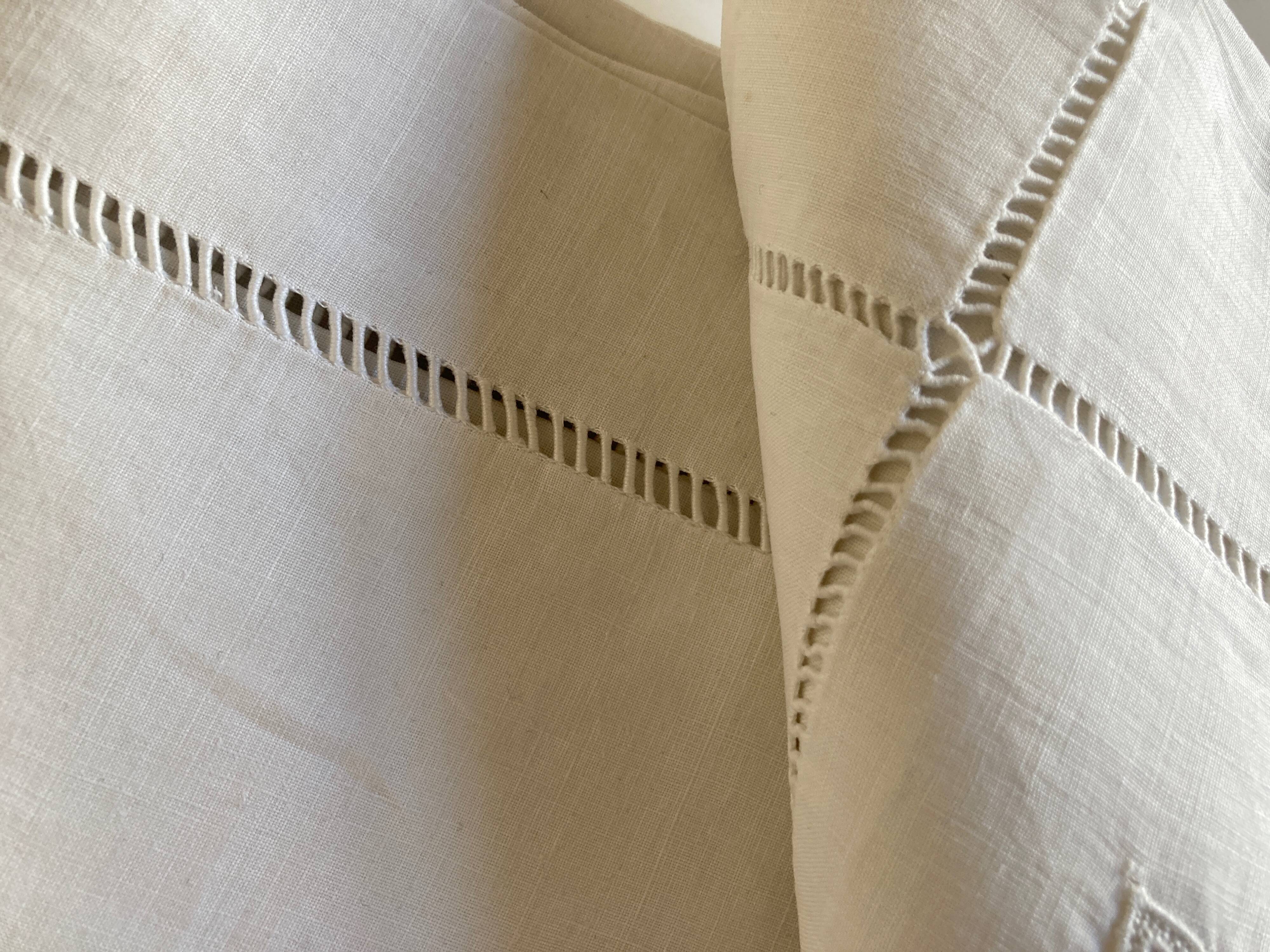 Pair of embroidered linen yarn pillowcases BE