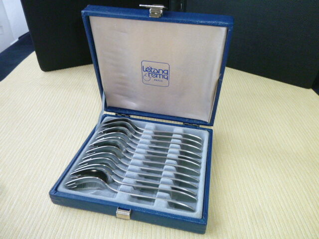Box of 12 stainless steel oyster forks Létang and Rémy