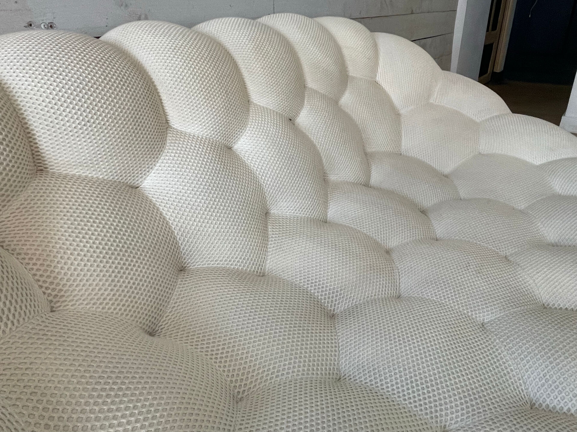 Rochebobois right bubble sofa, 2.5 seats