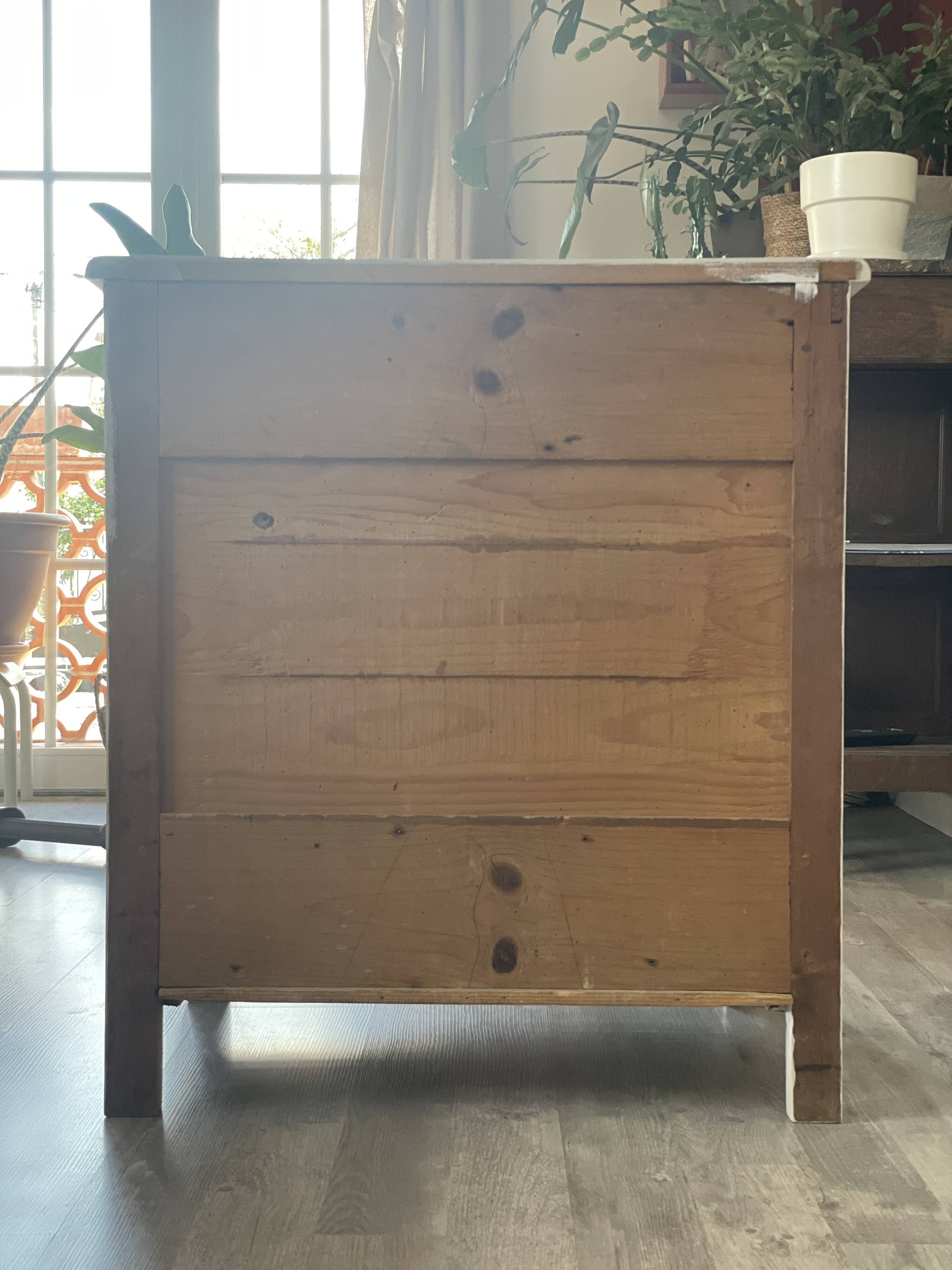 Eugenie chest of drawers