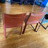 2 chairs model 412 Mario Bellini