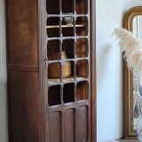 Parisian wardrobe - showcase spirit