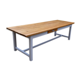 Farm table