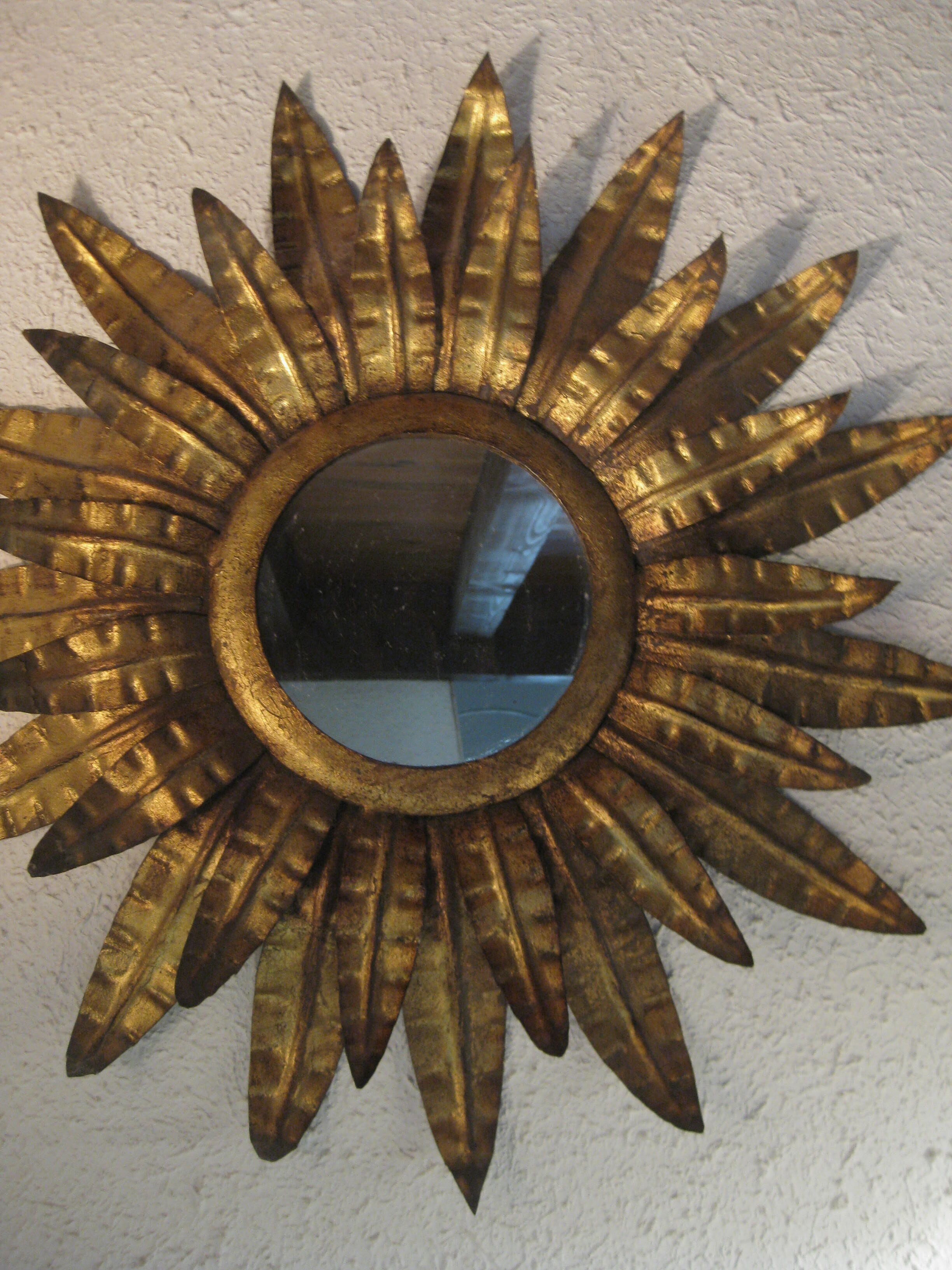 Mirror sun gold leaves metal 1950 55cm