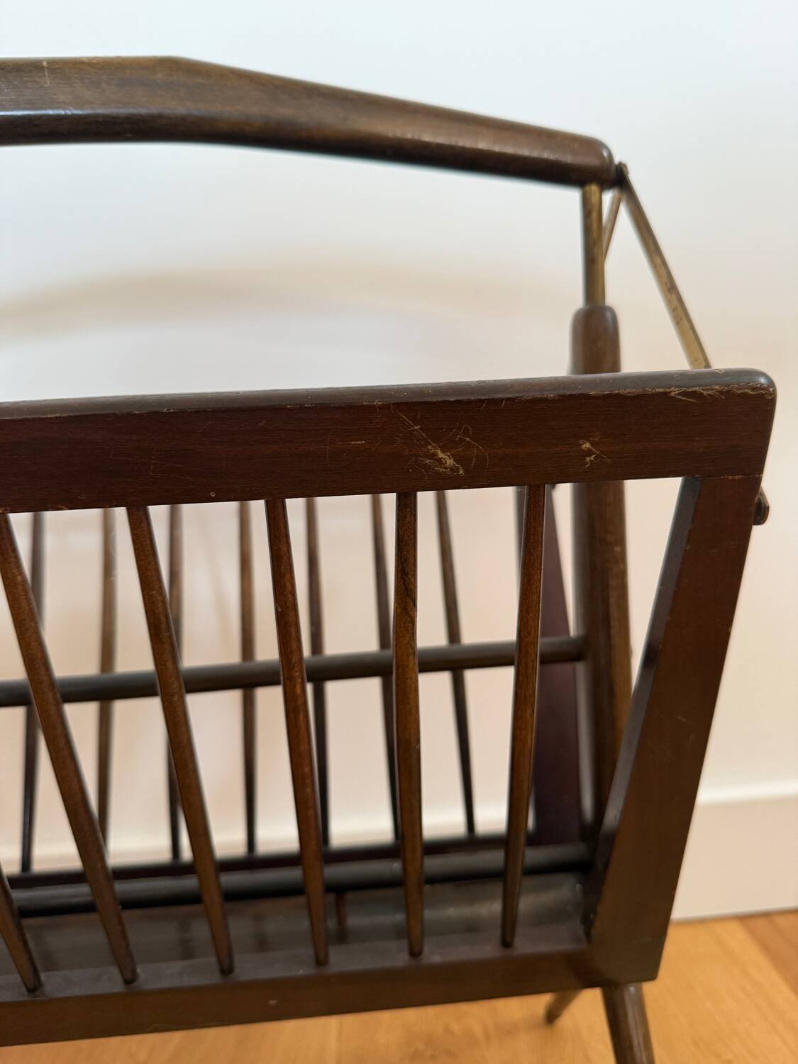 Folding wood and brass magazine rack by Cesare Lacca – Italy, 1950s