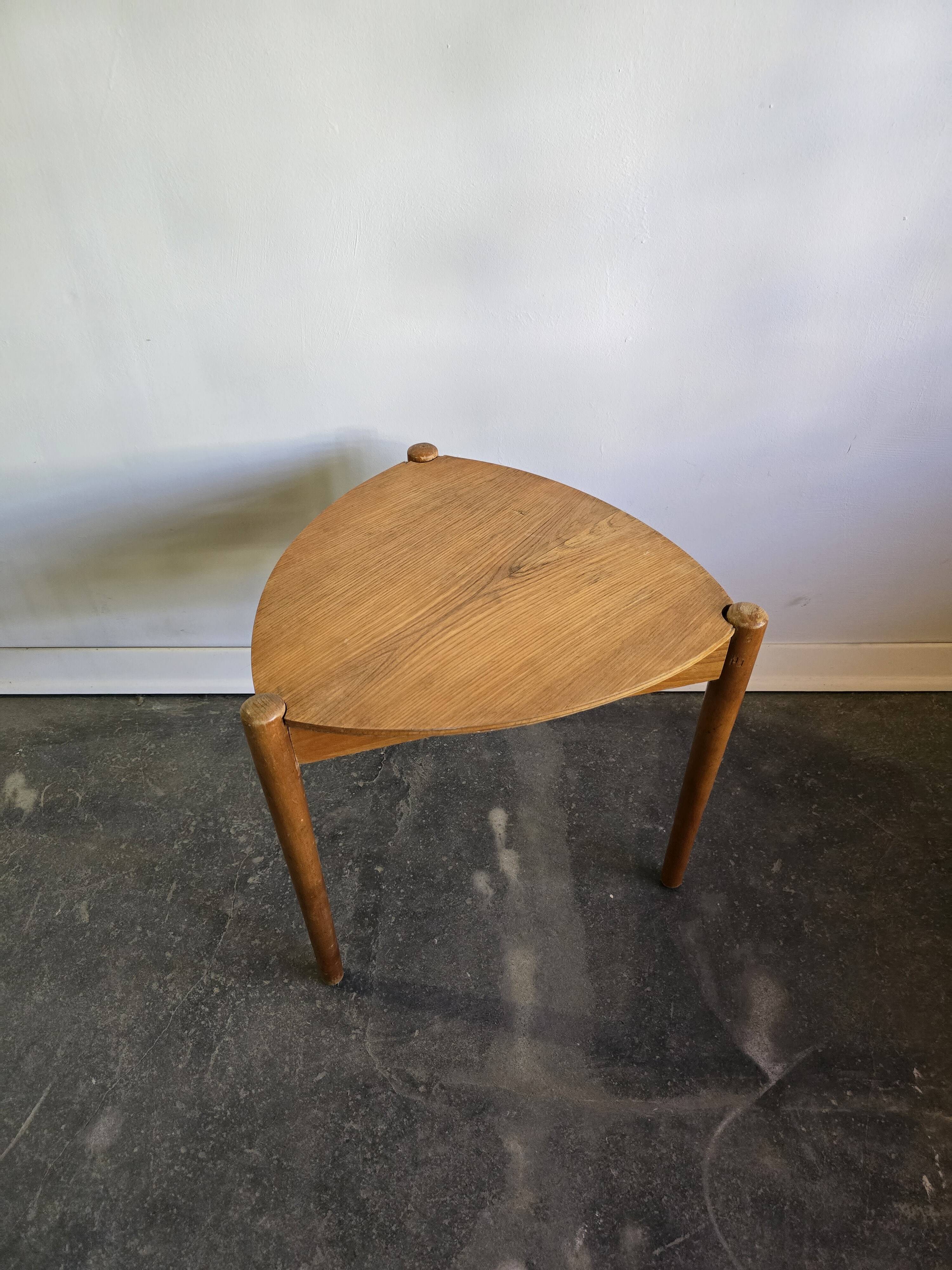 Vintage Danish Modern Reversible Top Stool / Coffee Table – Scandinavi