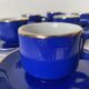 Tasses bistrot café avec soucoupes en porcelaine bleu cobalt