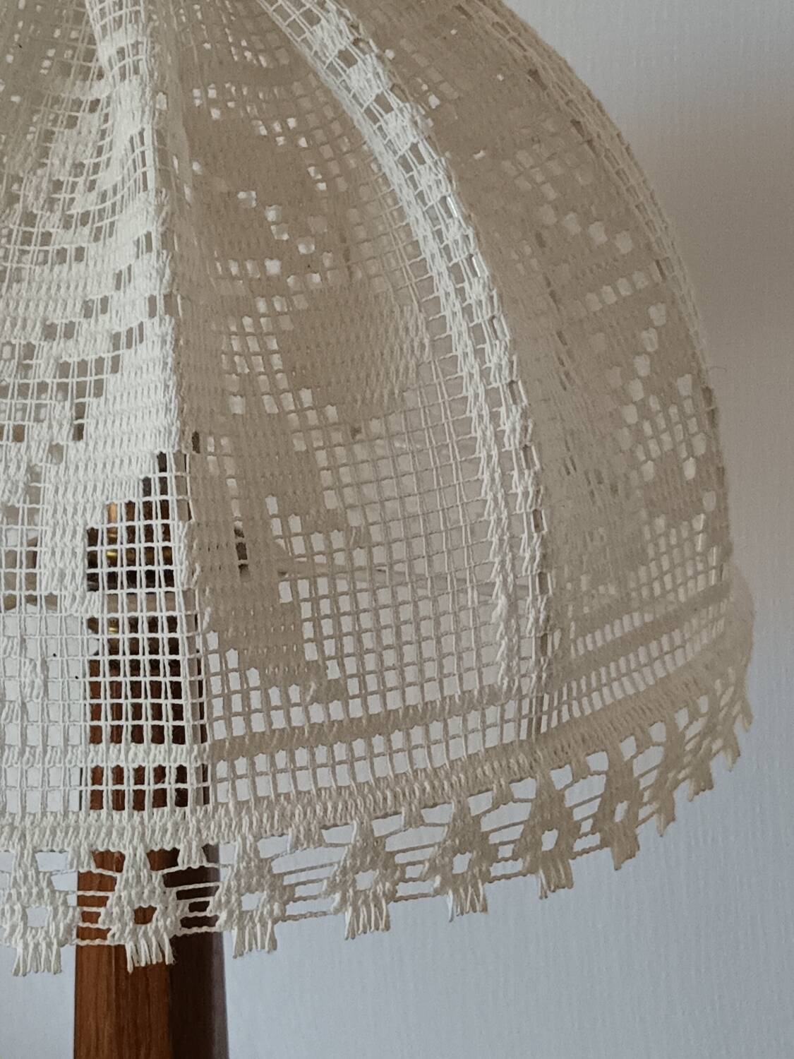 Vintage lace marquetry bedside lamp