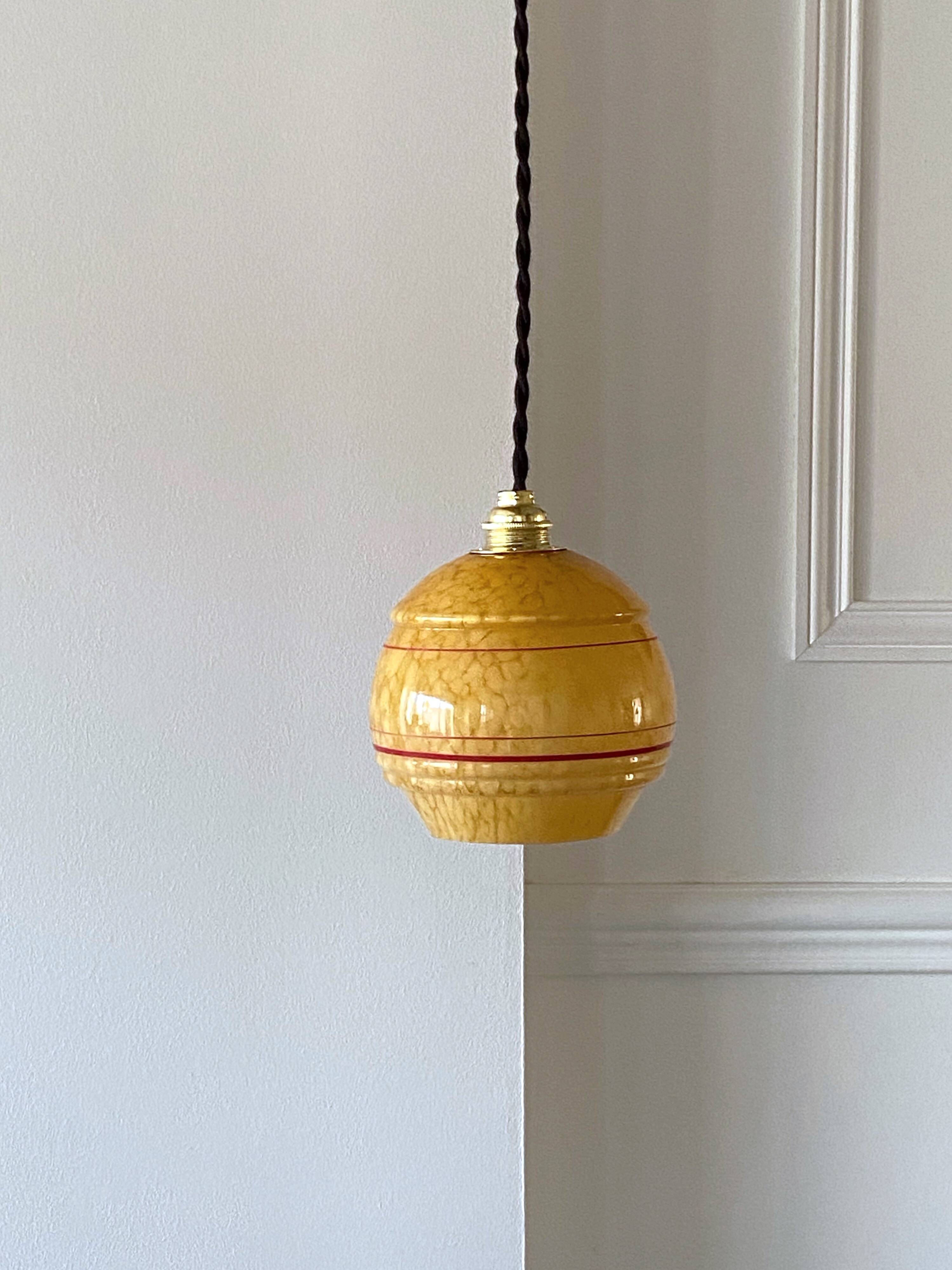 Art Deco pendant lamp in Clichy glass