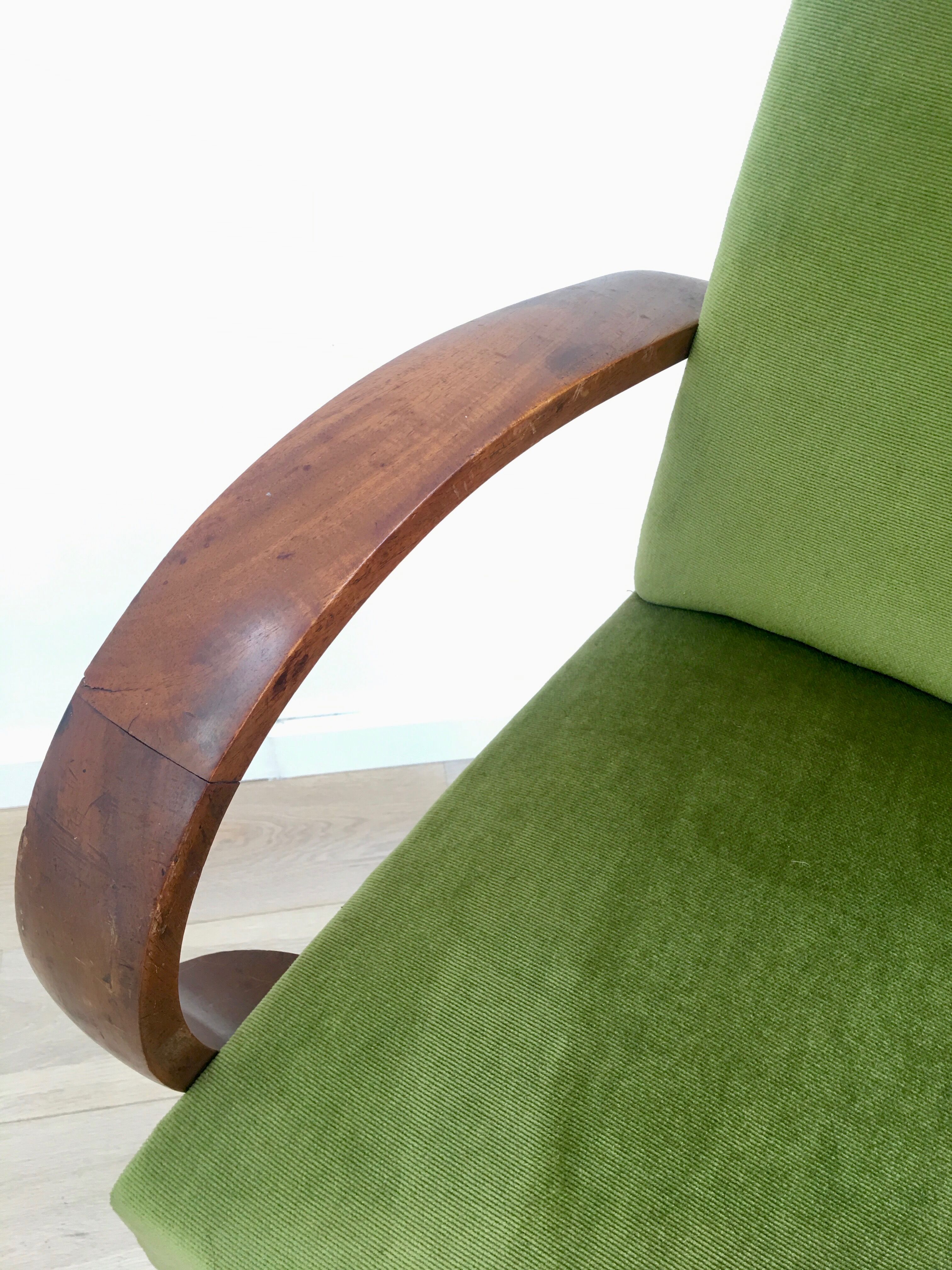 Velvet bridge armchair