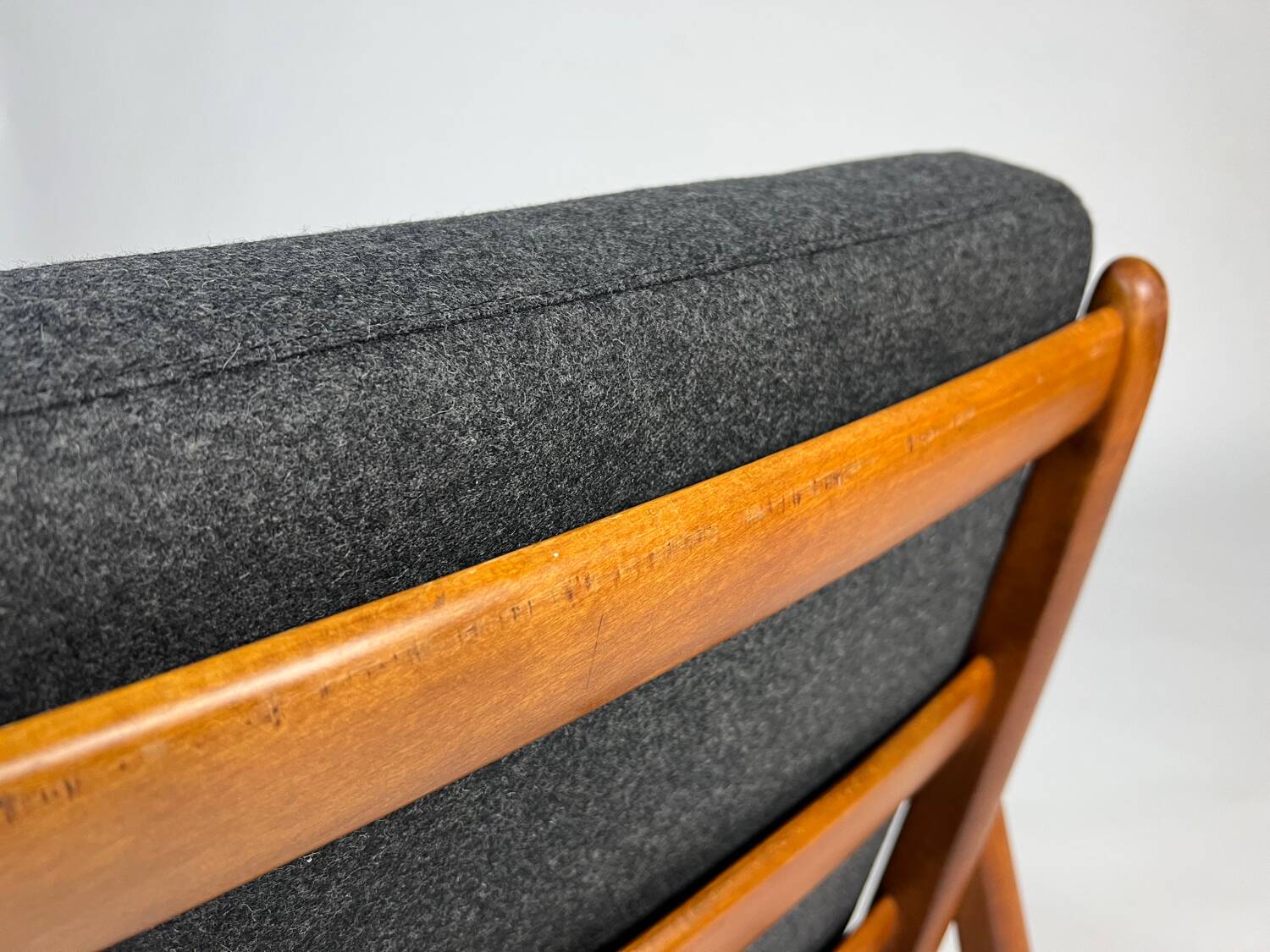 Ole Wanscher FD109 armchair by France & Daverkosen 60s vintage Danish