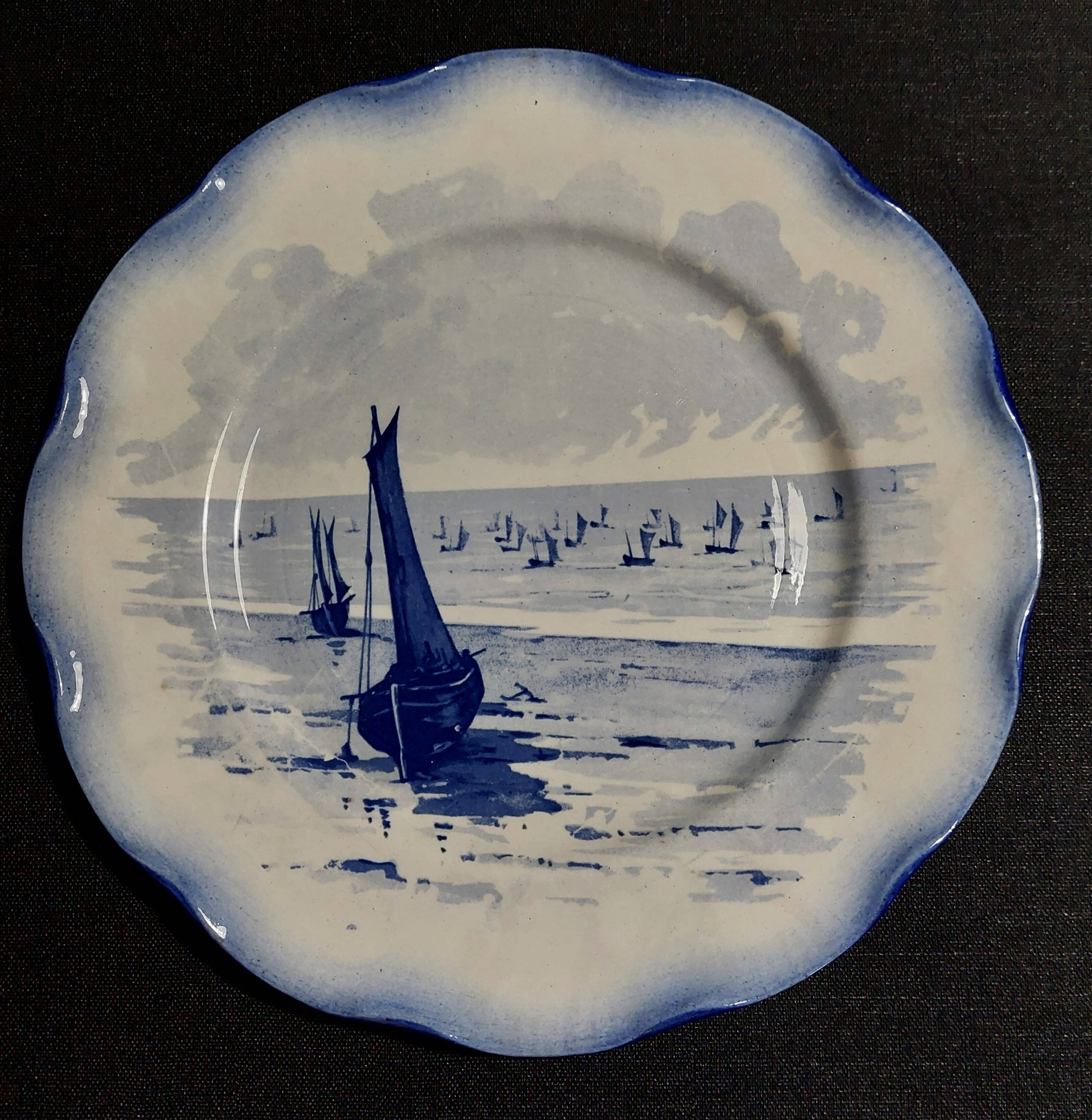 Sarreguemines earthenware plate with Marine decor late 19th century early 20th century