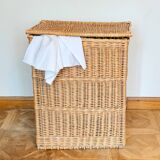Wicker laundry chest