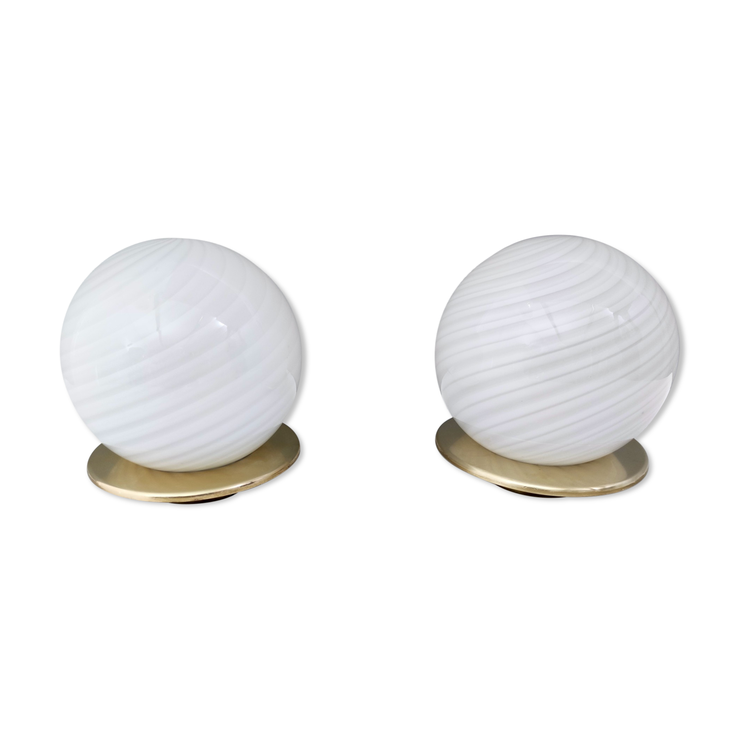 Pair of postmodern spheric murano glass table lamps by tronconi, italy