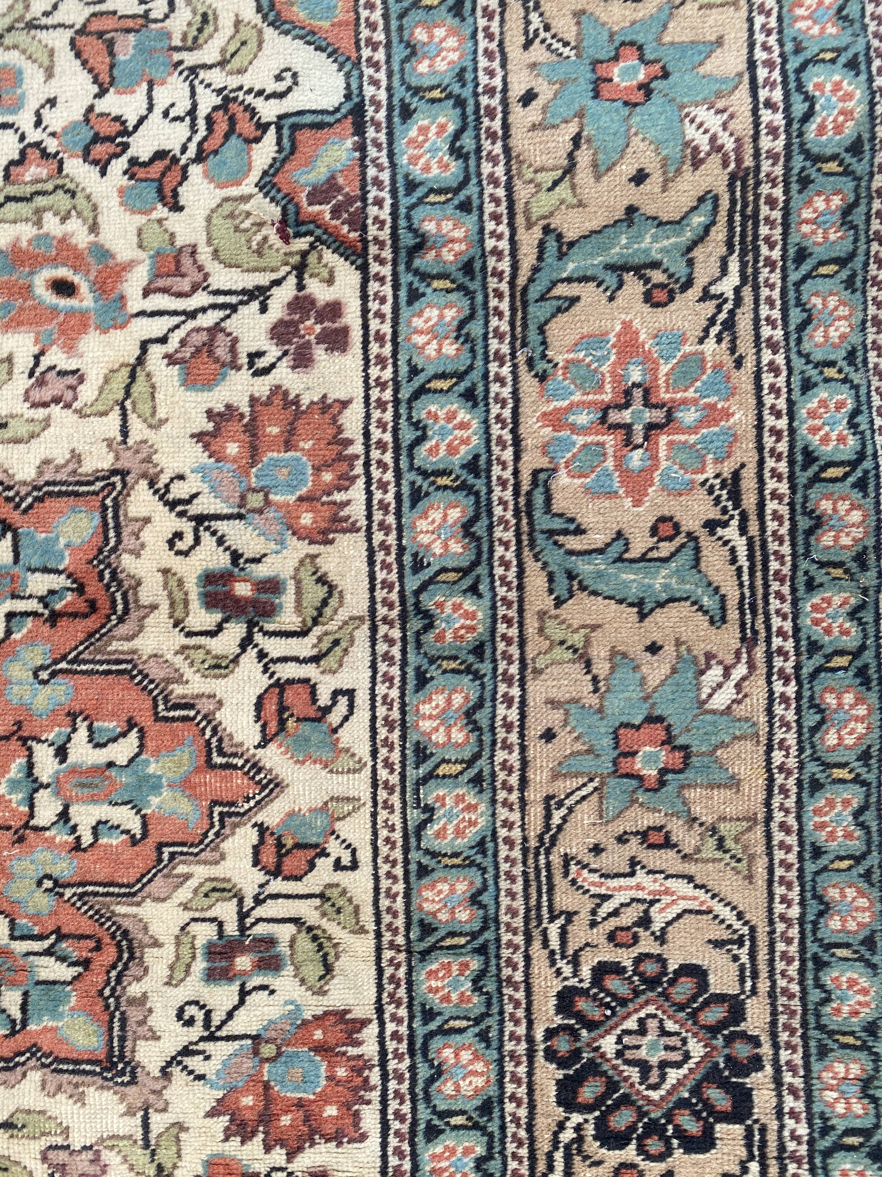 Nice old carpet of Turkey Kayseri handmade 120x180 cm
