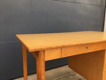 Bureau scandinave vintage