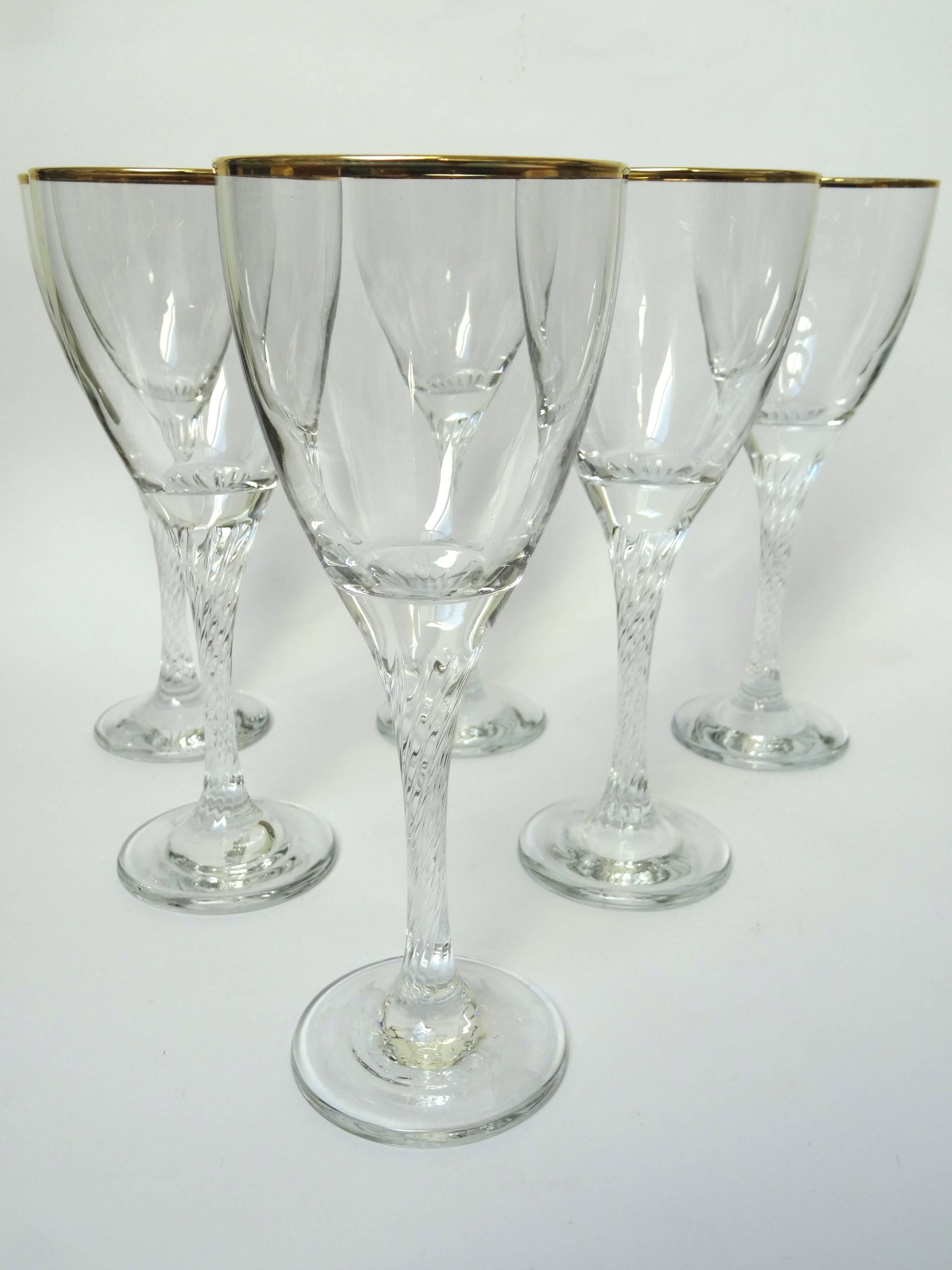 6 verres à vin rouge