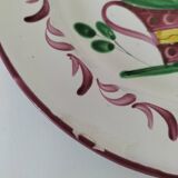 Rooster plates & baskets, earthenware in the spirit of a French bistro.