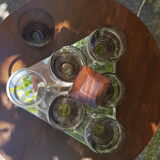 Aperitif or cabaret service 30s