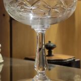 Series of 11 cut crystal champagne glasses
