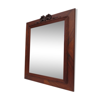 Miroir ancien rectangulaire avec cadre bois décor cocarde