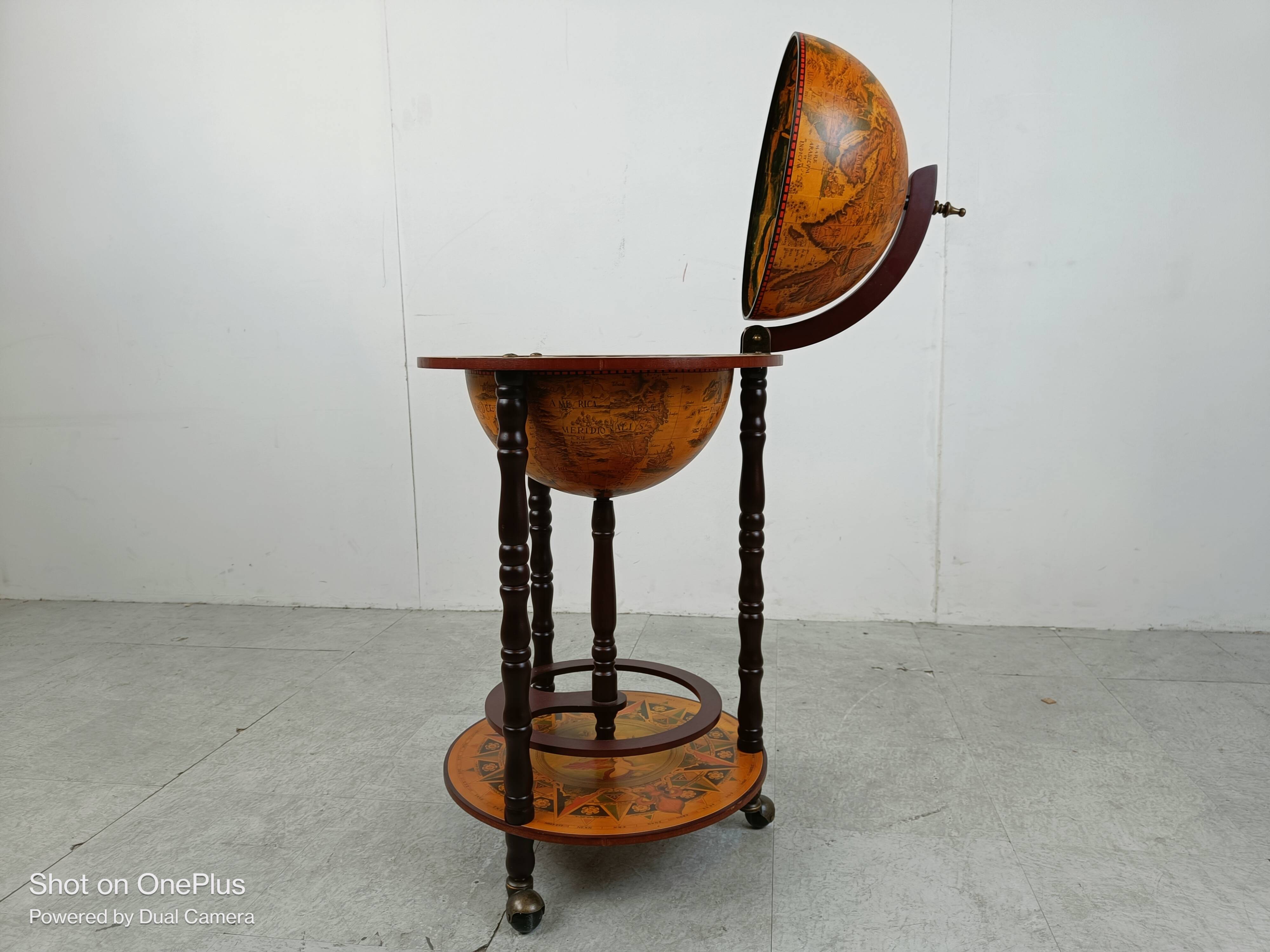 Bar globe vintage, 1980