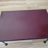 Table basse pieds compat en fer noir