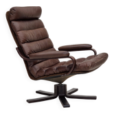 Fauteuil pivotant danois des années 1970 par Georg Thams, en cuir marron.