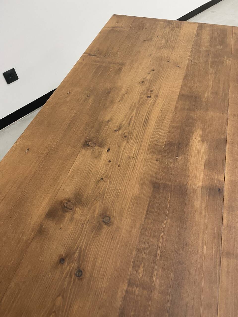 Pine farmhouse table 160 x 110 cm