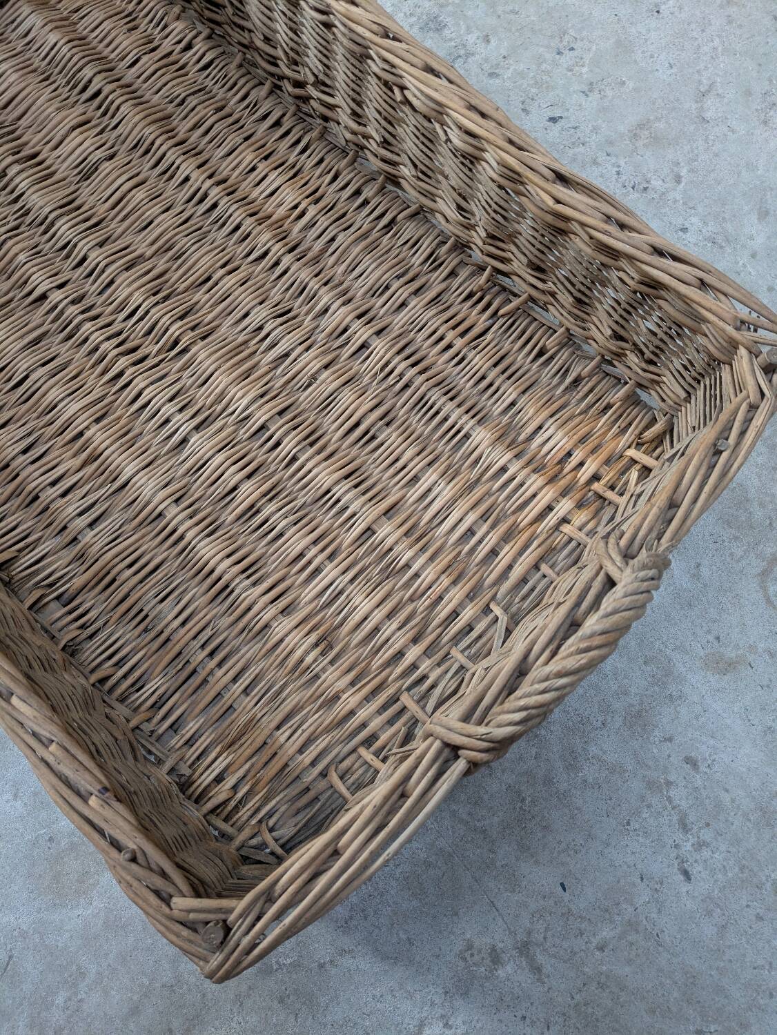 Large baker's basket