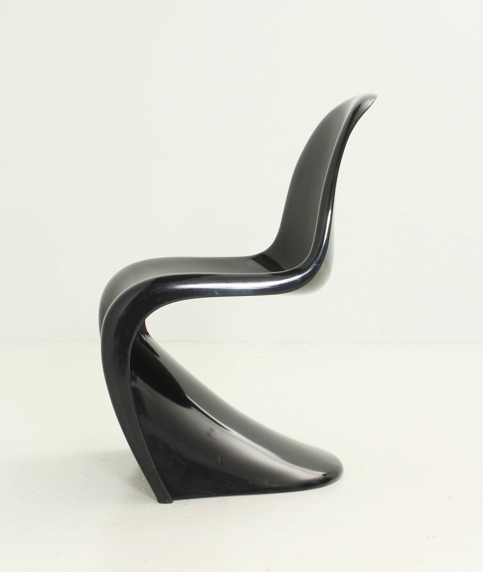Verner Panton chair, Herman Miller edition 1971