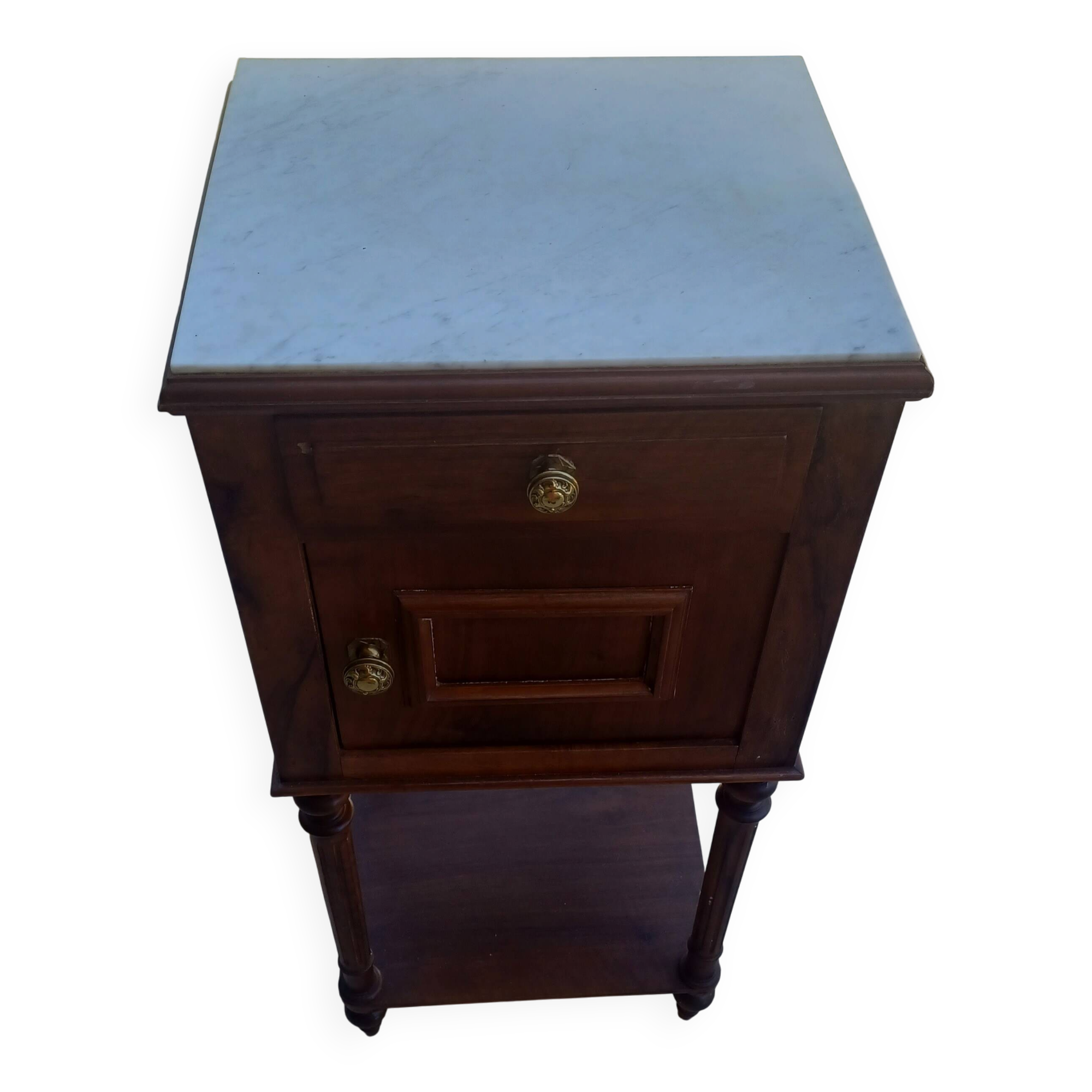 Bedside table