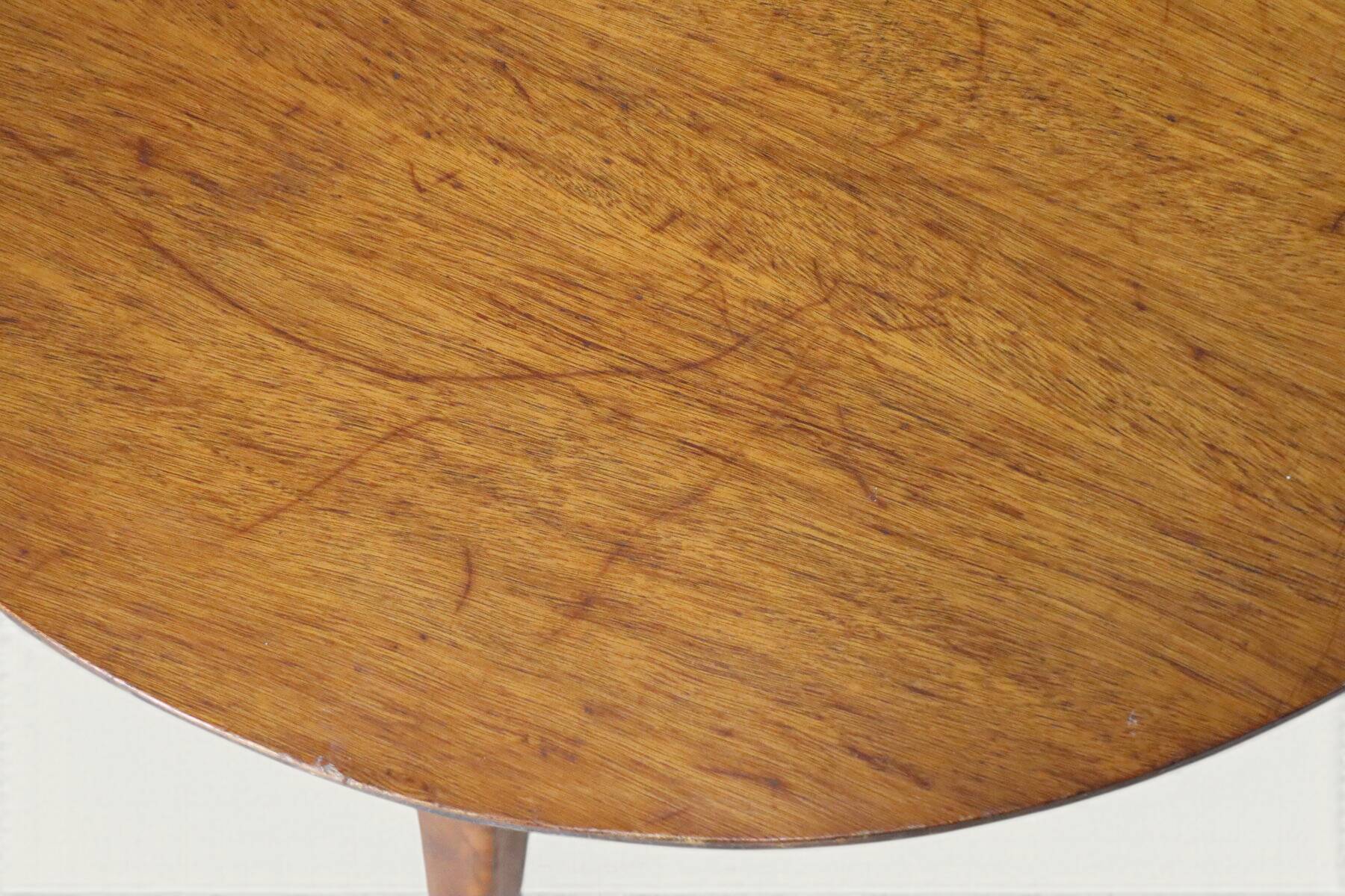 Tripod coffee table in oak, 1950s.