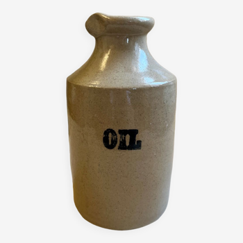 Vintage Pearsons stoneware oil pot