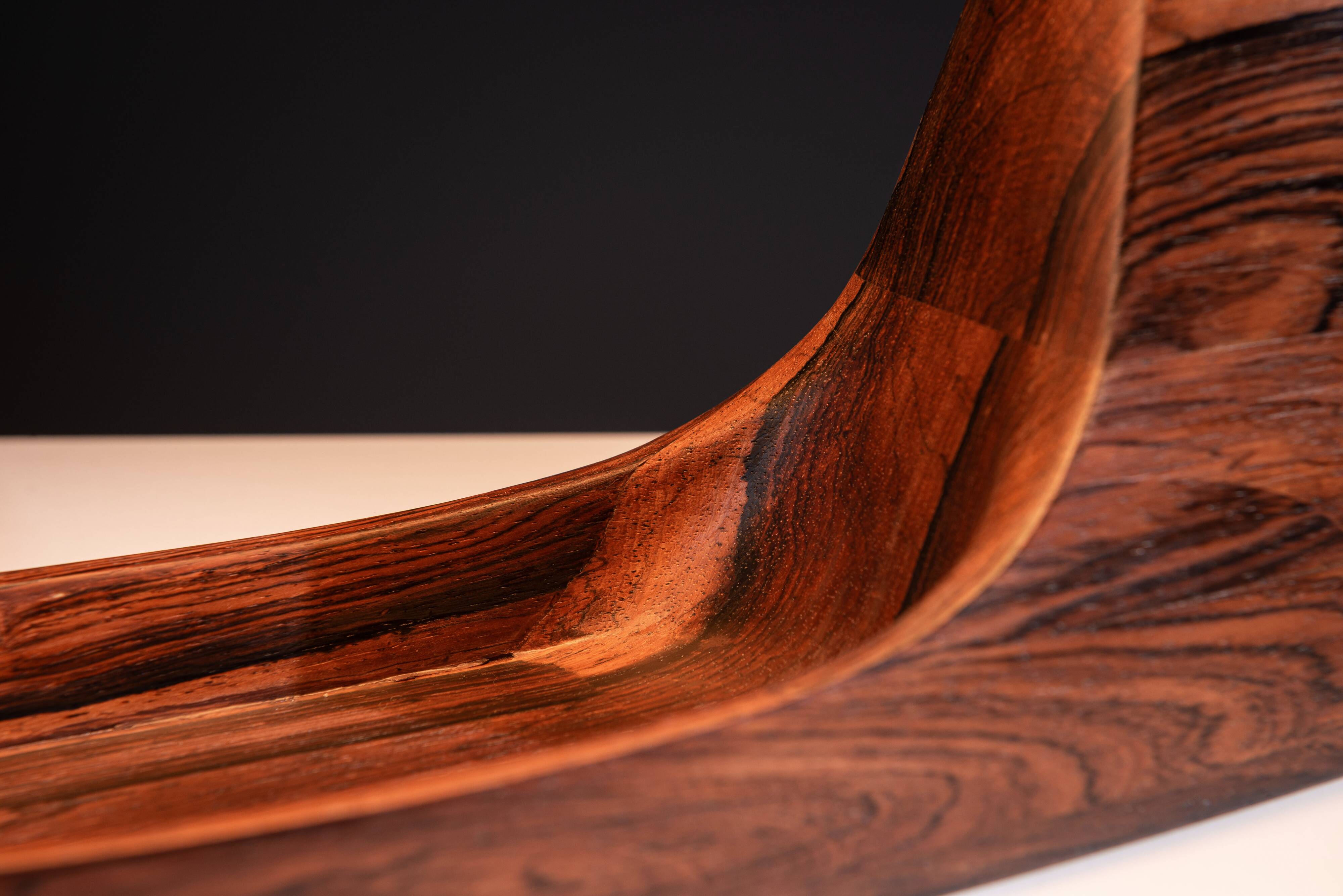 Lampe de bureau de direction rare en bois massif