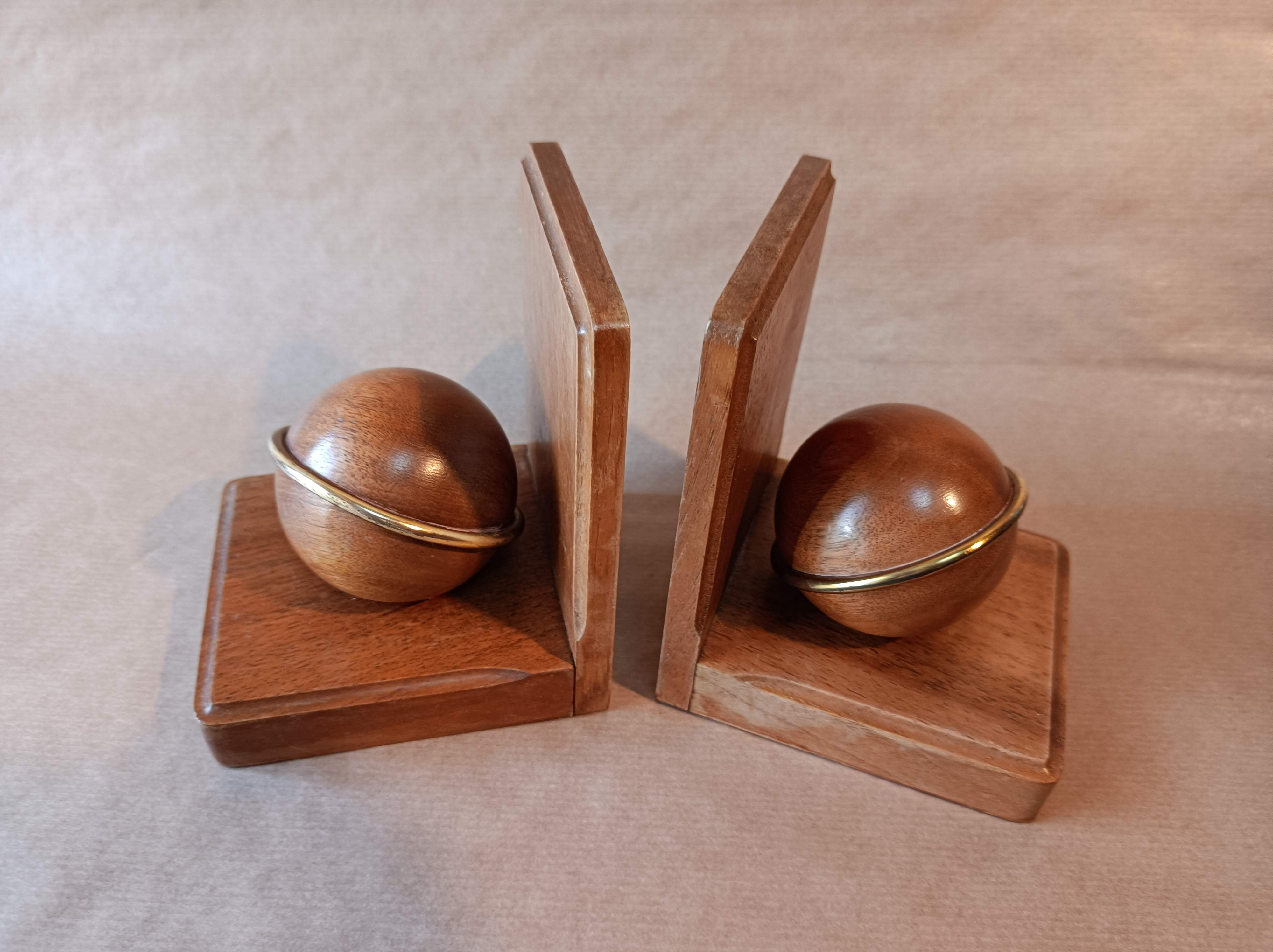 Wood book-clamts Meho, Swiss 50s/60s