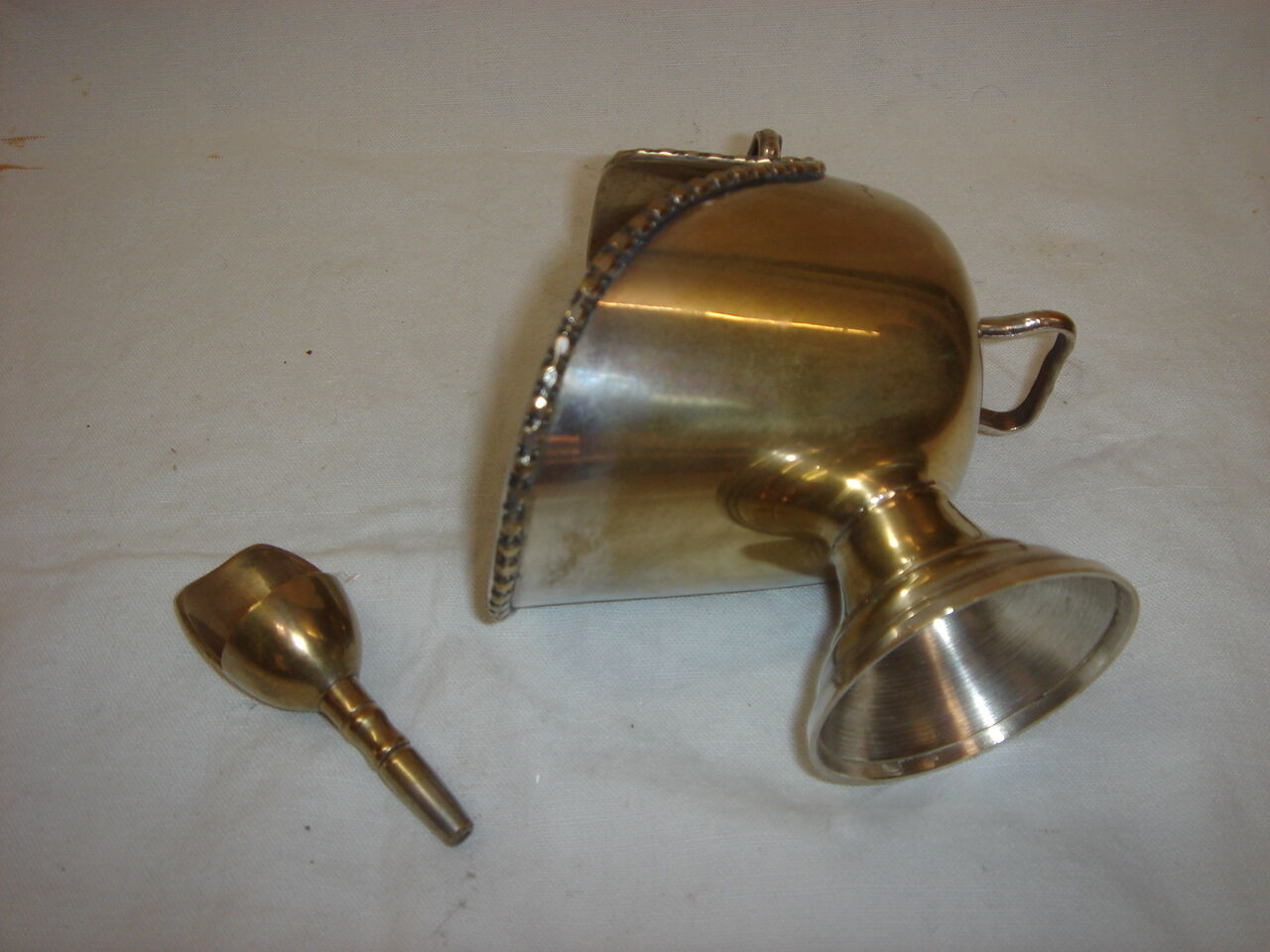 Sugar and silver metal shovel, 1970