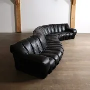 De Sede DS 600 “Non-Stop” sectional black leather sofa by Heinz Ulrich, Ueli Berger and Eleanora Peduzzi-Riva, 1970s