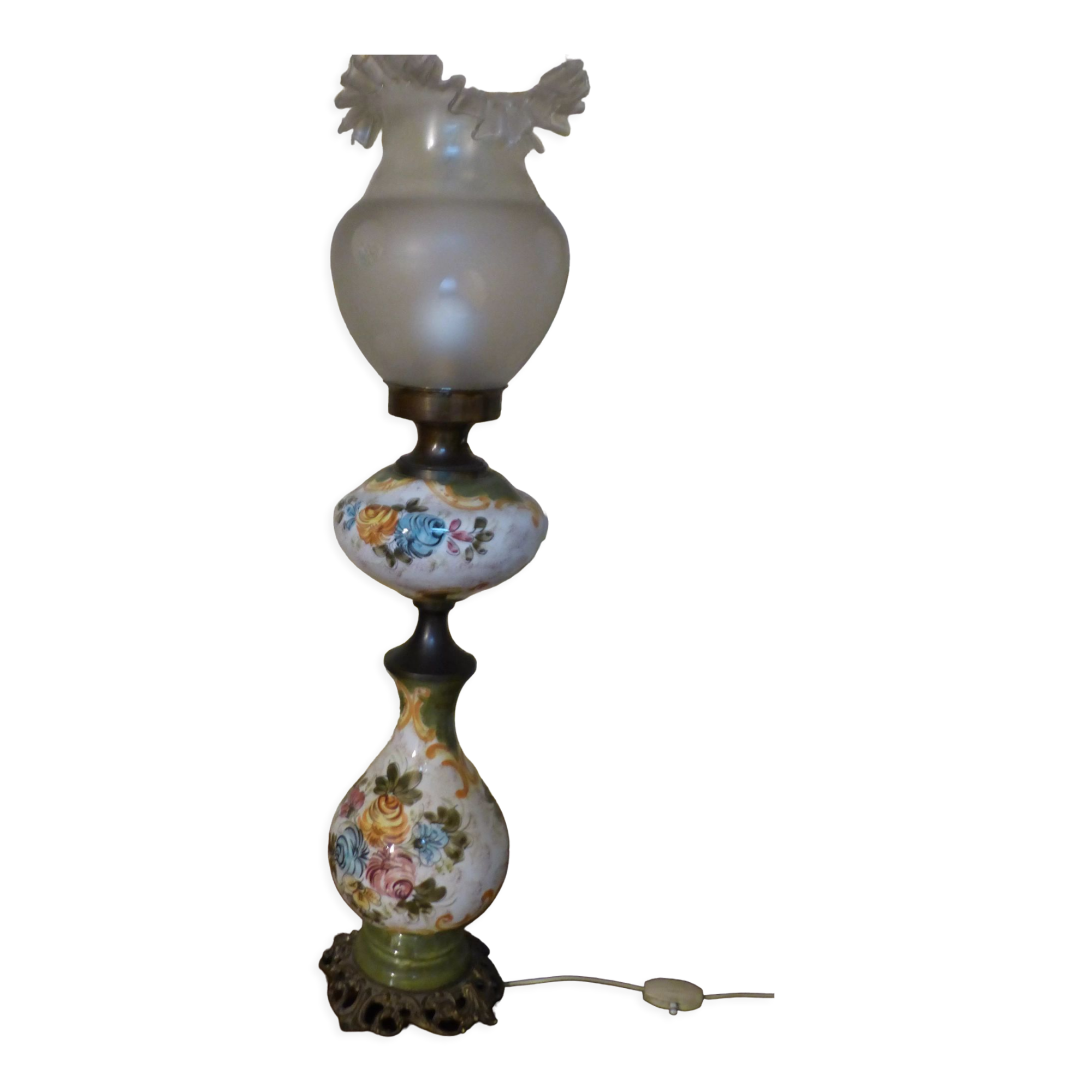 Painted ceramic lamp & lampshade glass lace