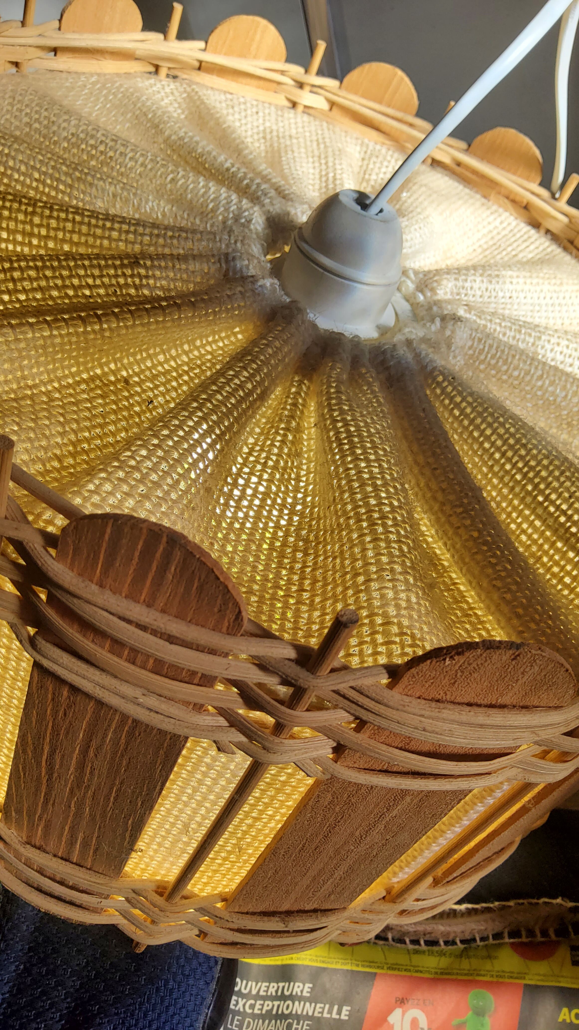 70s suspension in rattan and Scandinavian style fabrics