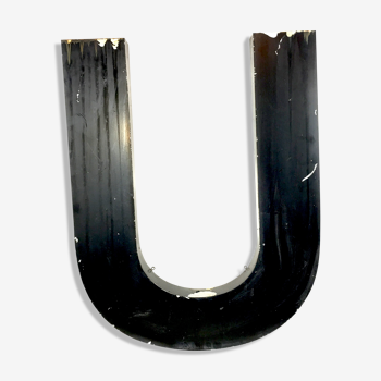 Letter of U metal sign